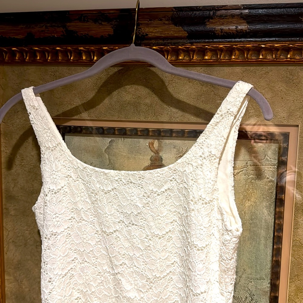 White House Black Market Elegant Lace White Tank Top - Picture 6 of 8